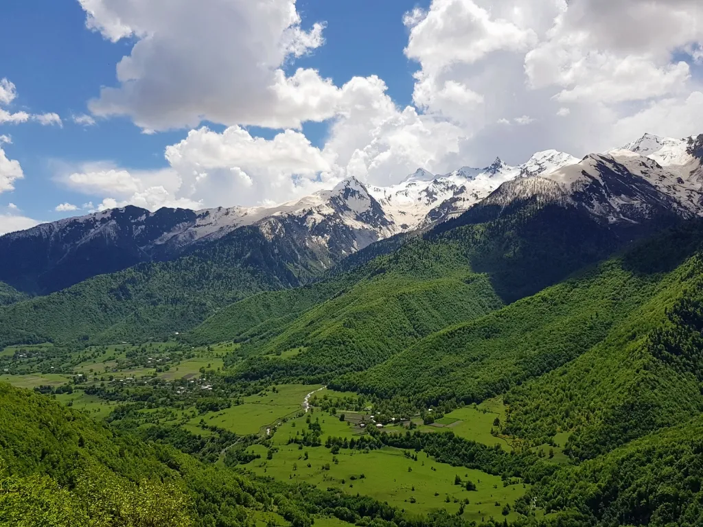 Georgien - Malerische Bergregion in Svanetien