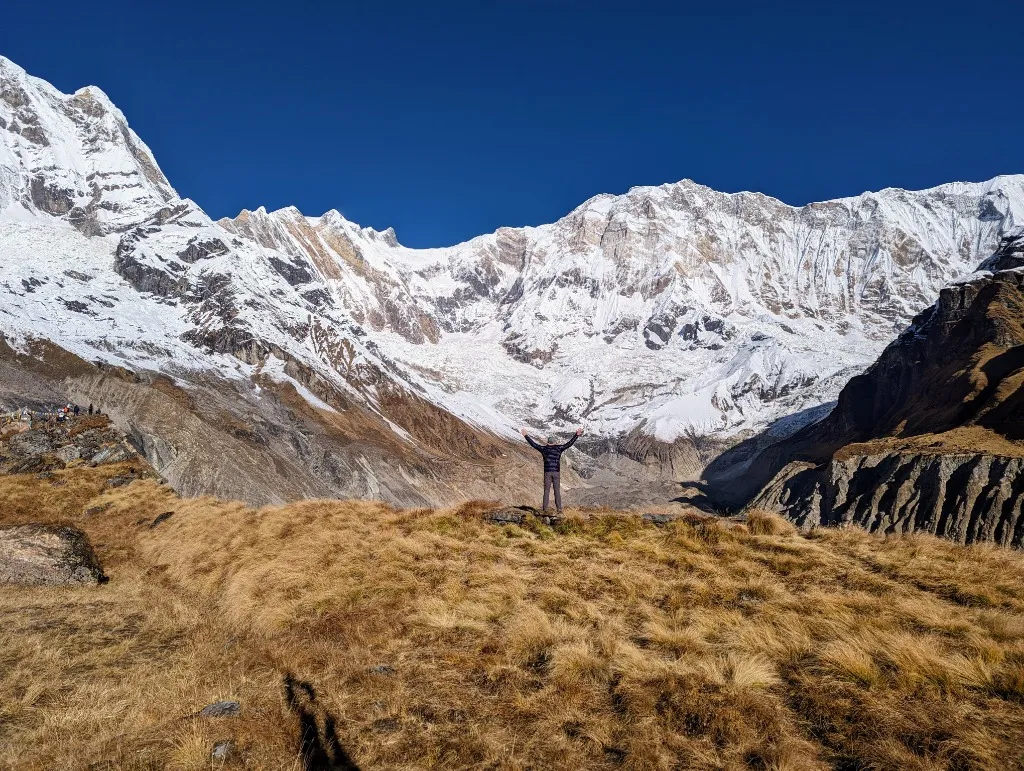 Nepal Teil 1: Schlammschlacht, goldener Gipfelrausch und Solo-Glück in der Annapurna-Region